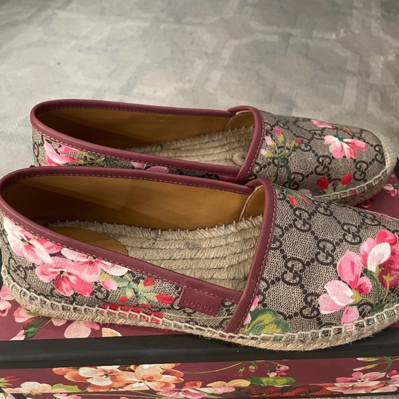 Gucci Bloom Canvas Espadrilles-size 9 (EU39) - Picture 2 of 6